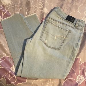 AE Jeans crop